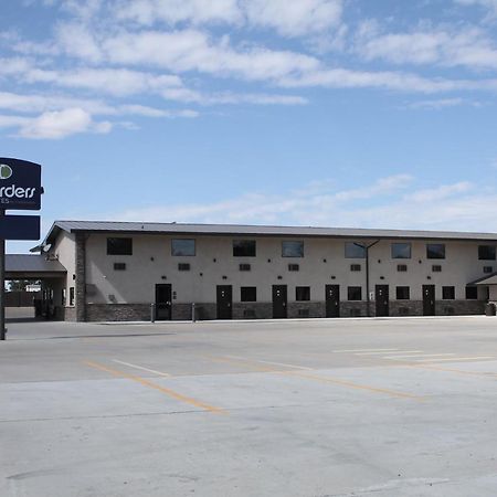 Boarders Inn & Suites By Cobblestone Hotels - Syracuse Exterior foto